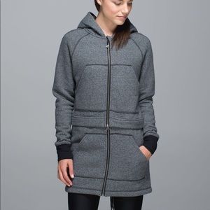Lululemon Long & Short Of It Jacket Size 6
